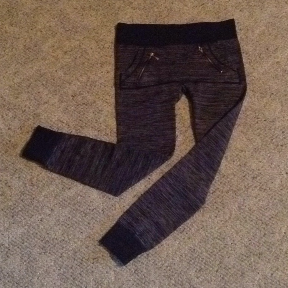 H/L   Capris Leggings